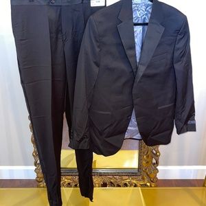 Vera Wang by Black Suit Jacket & Pants Ladies Size 44R / 38W- 100% WOOL